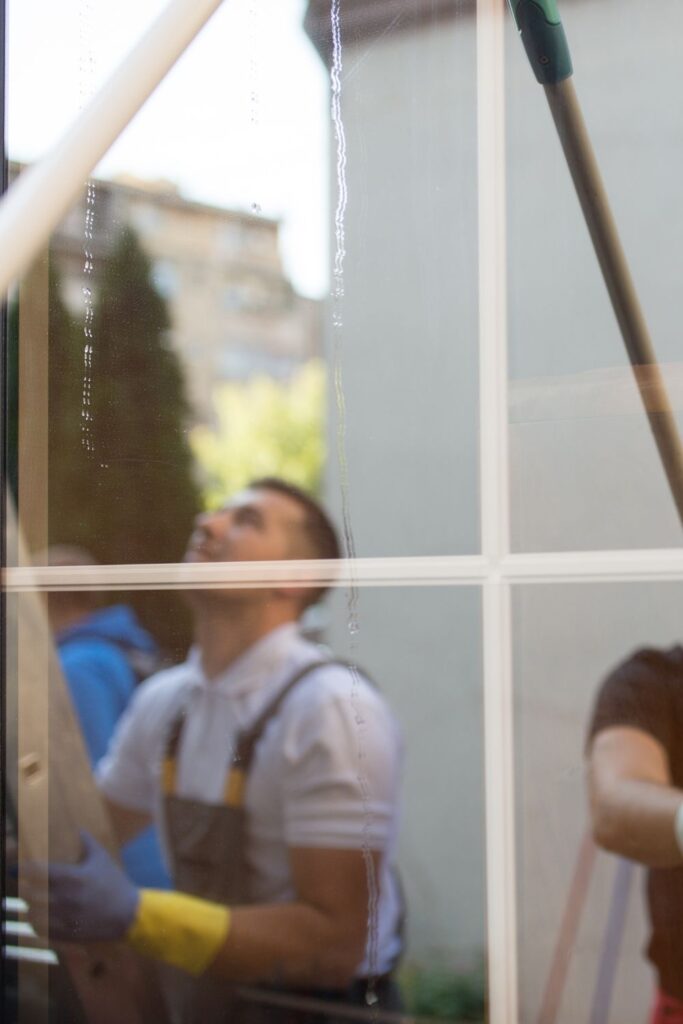 Glas- und Fensterreinigung Graz Umgebung; Facility Management